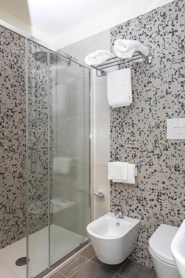 4Essences Boutique Rooms Maratea Eksteriør billede