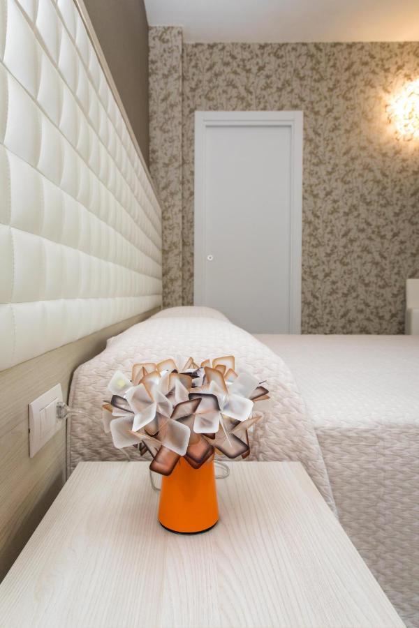 4Essences Boutique Rooms Maratea Eksteriør billede