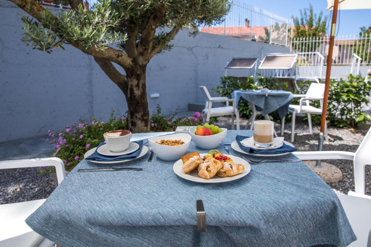 4Essences Boutique Rooms Maratea Eksteriør billede