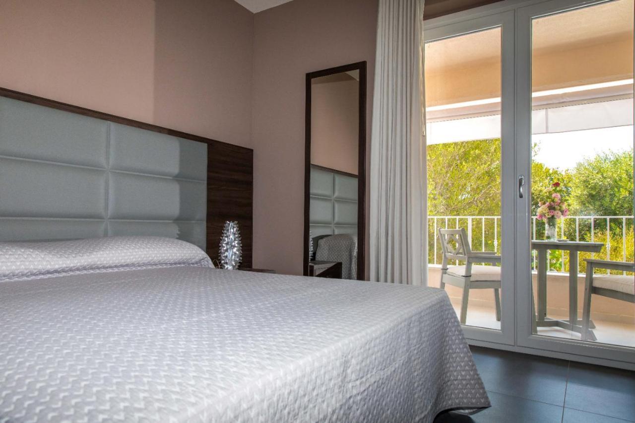4Essences Boutique Rooms Maratea Eksteriør billede