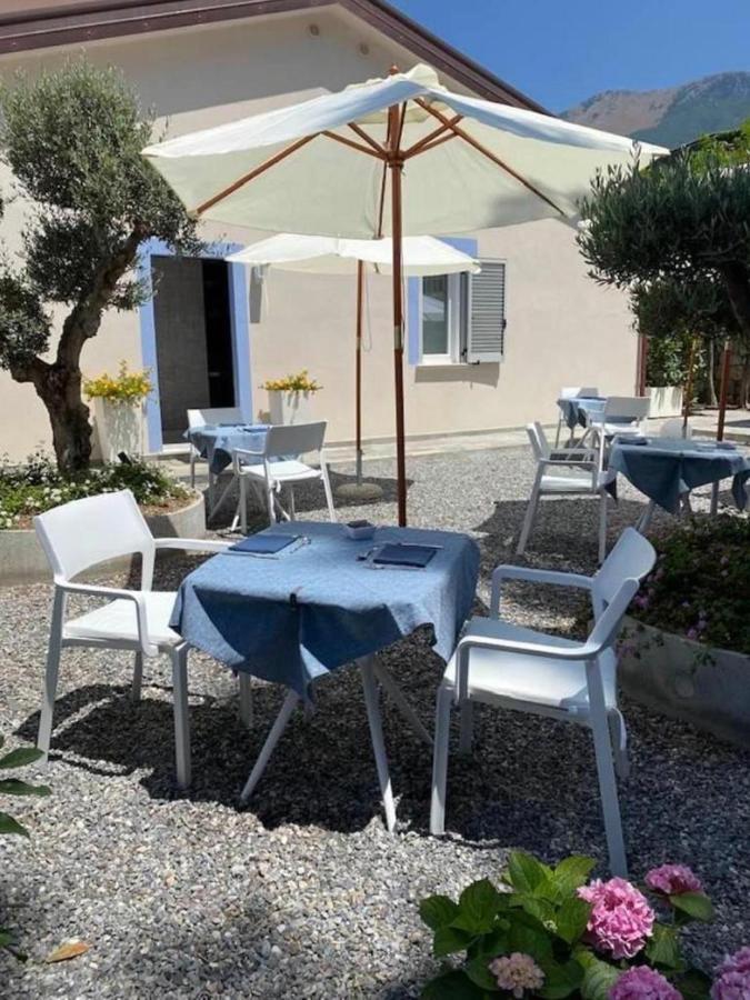 4Essences Boutique Rooms Maratea Eksteriør billede